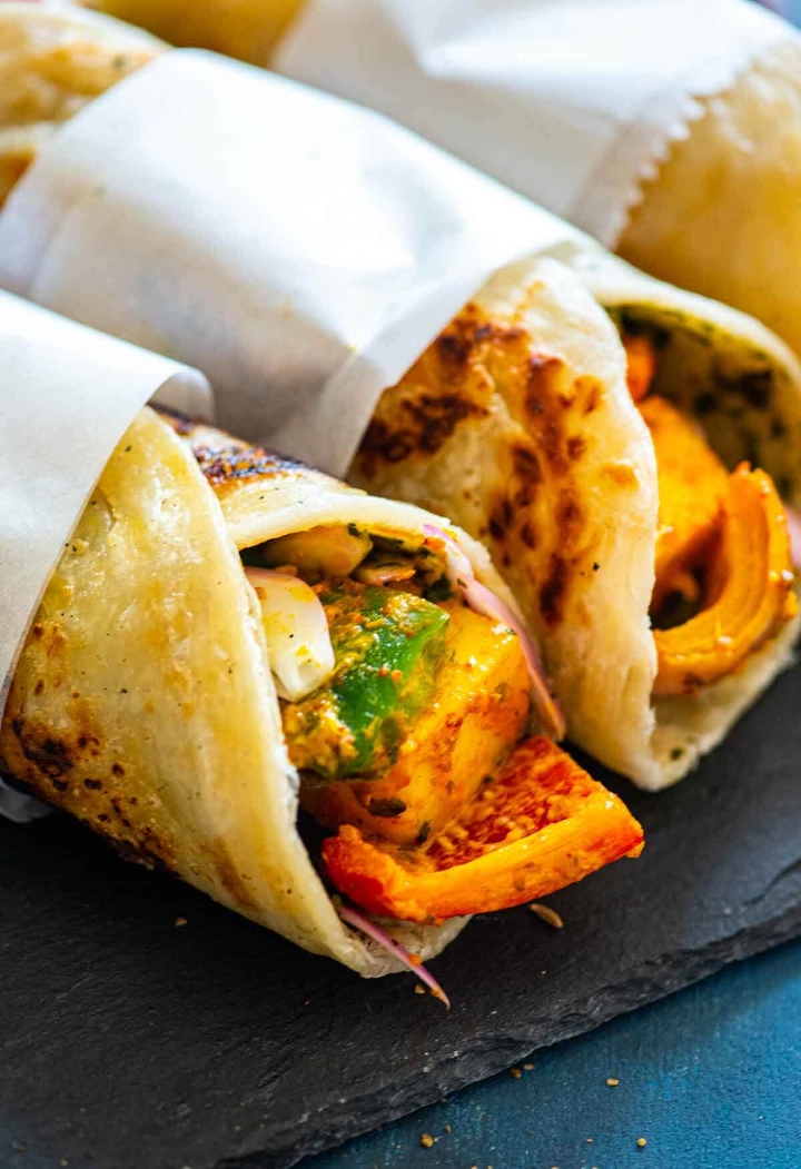 SPICE LAMB NAAN WRAP.
