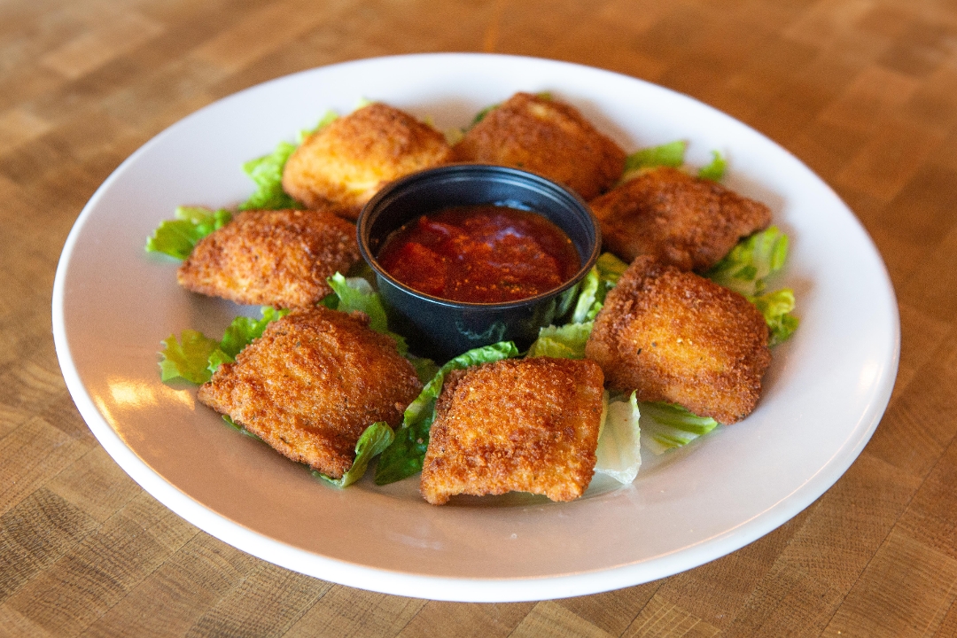Fried Ravioli (7 Pieces).