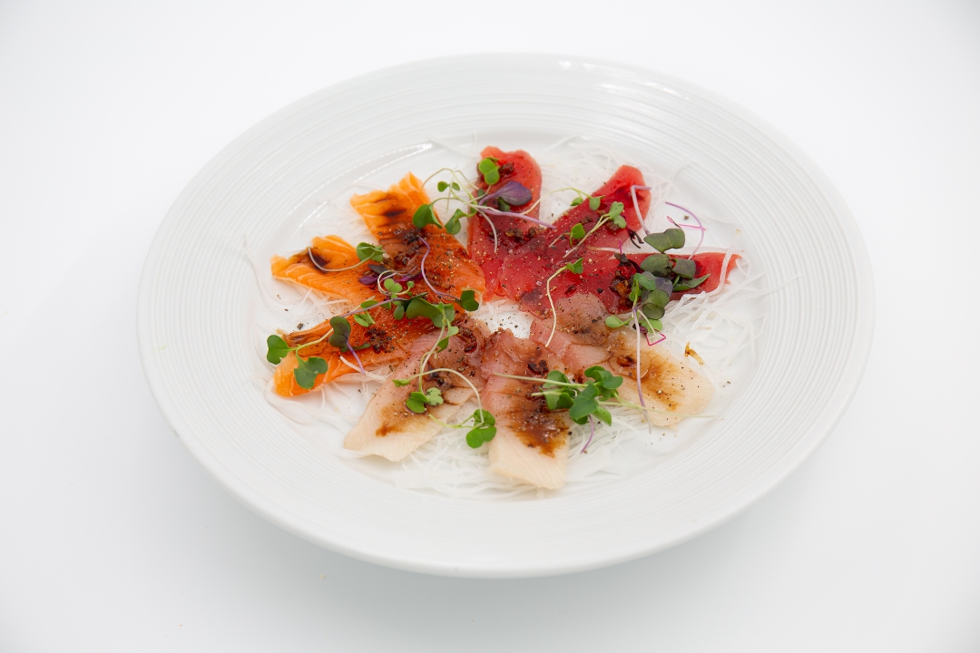 Carpaccio in Garlic Basil Sauce.