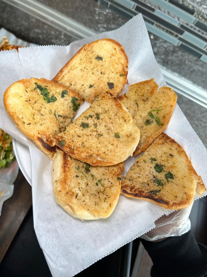 Garlic Bread 6pc..