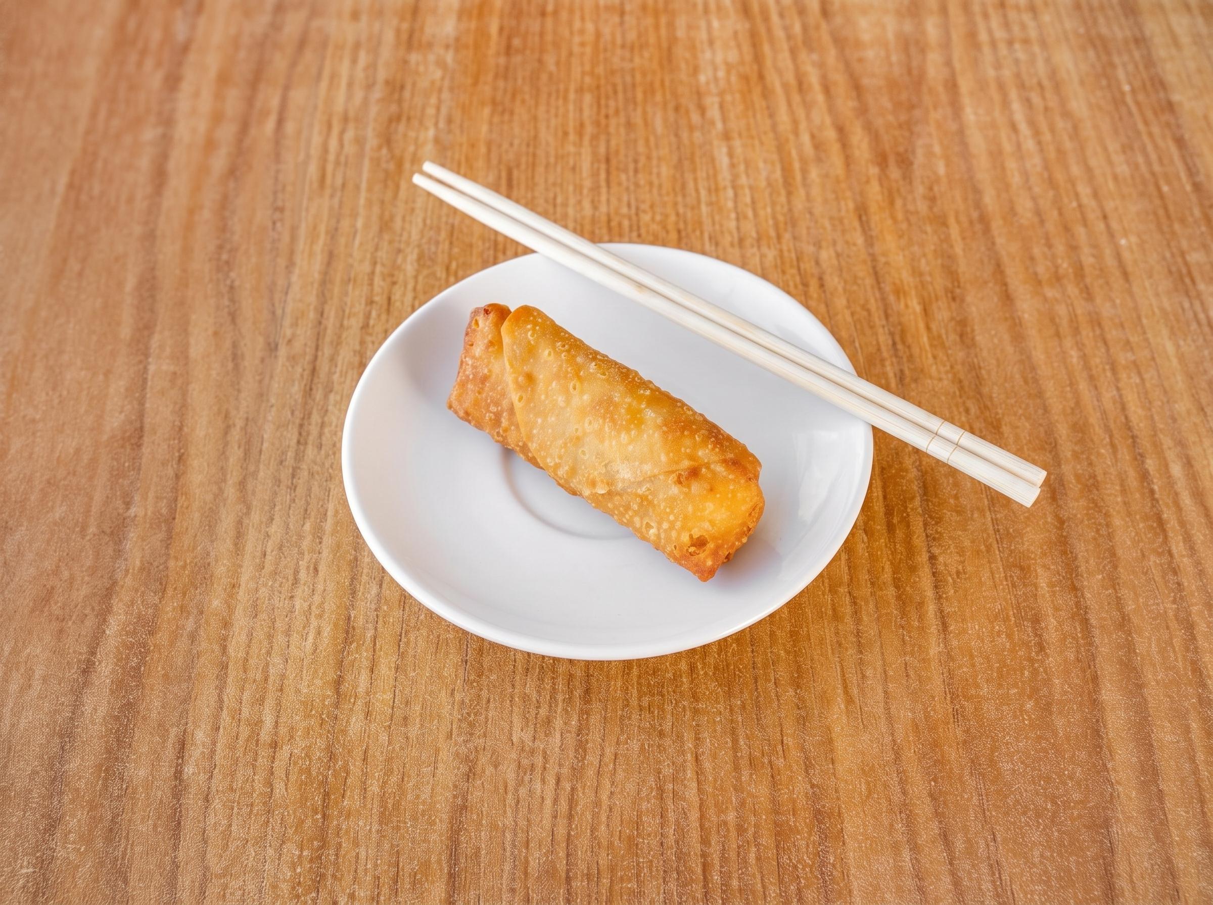 EGG ROLL. (1).