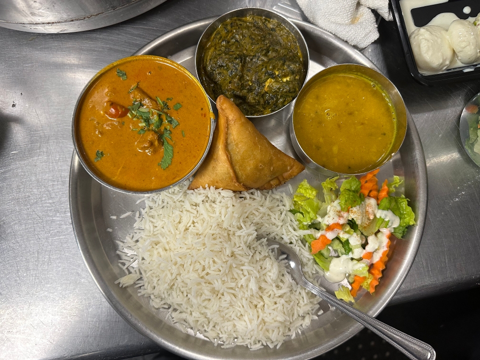 Non Veg Thali- (for 1 People).