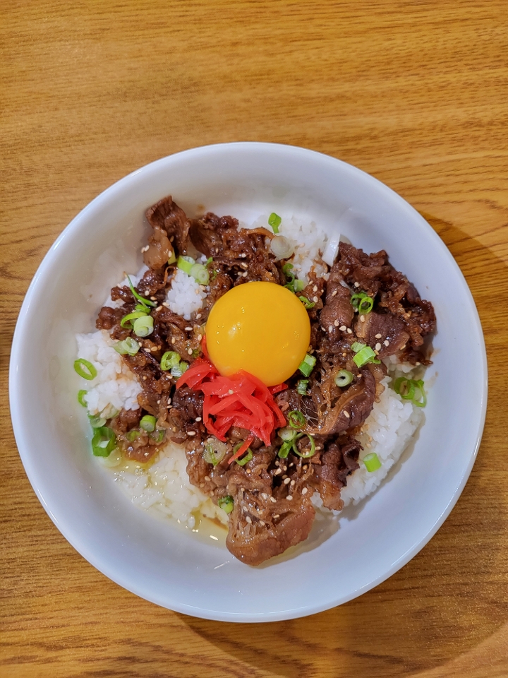 Tsukimi Gyudon.