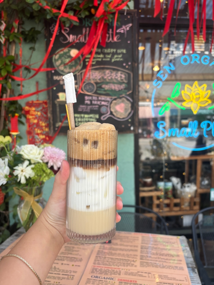 Bac Xiu - Vietnamese White Coffee.