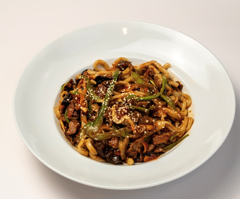 Beef Cumin Chao-mian 孜然牛肉炒拉条子.