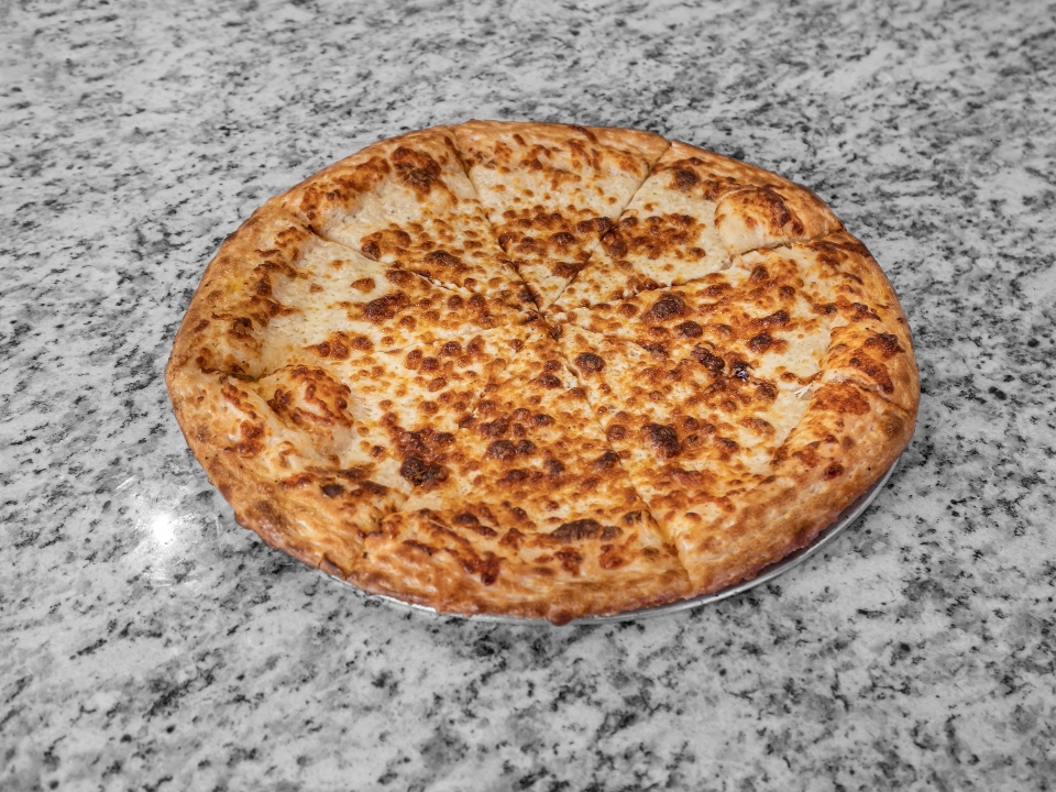 SMALL ITALIAN WHITE PIZZA.