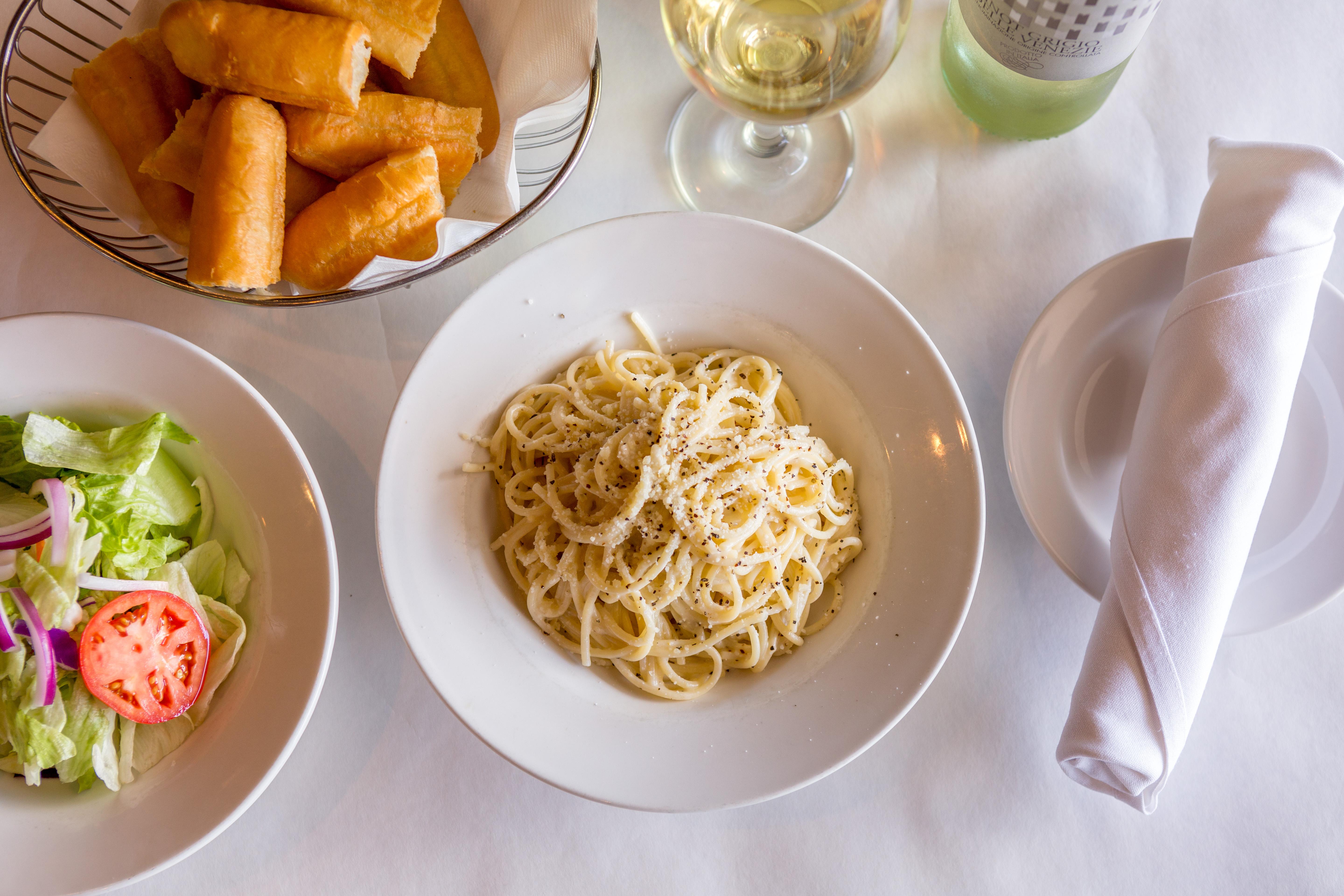 Cacio e Pepe.