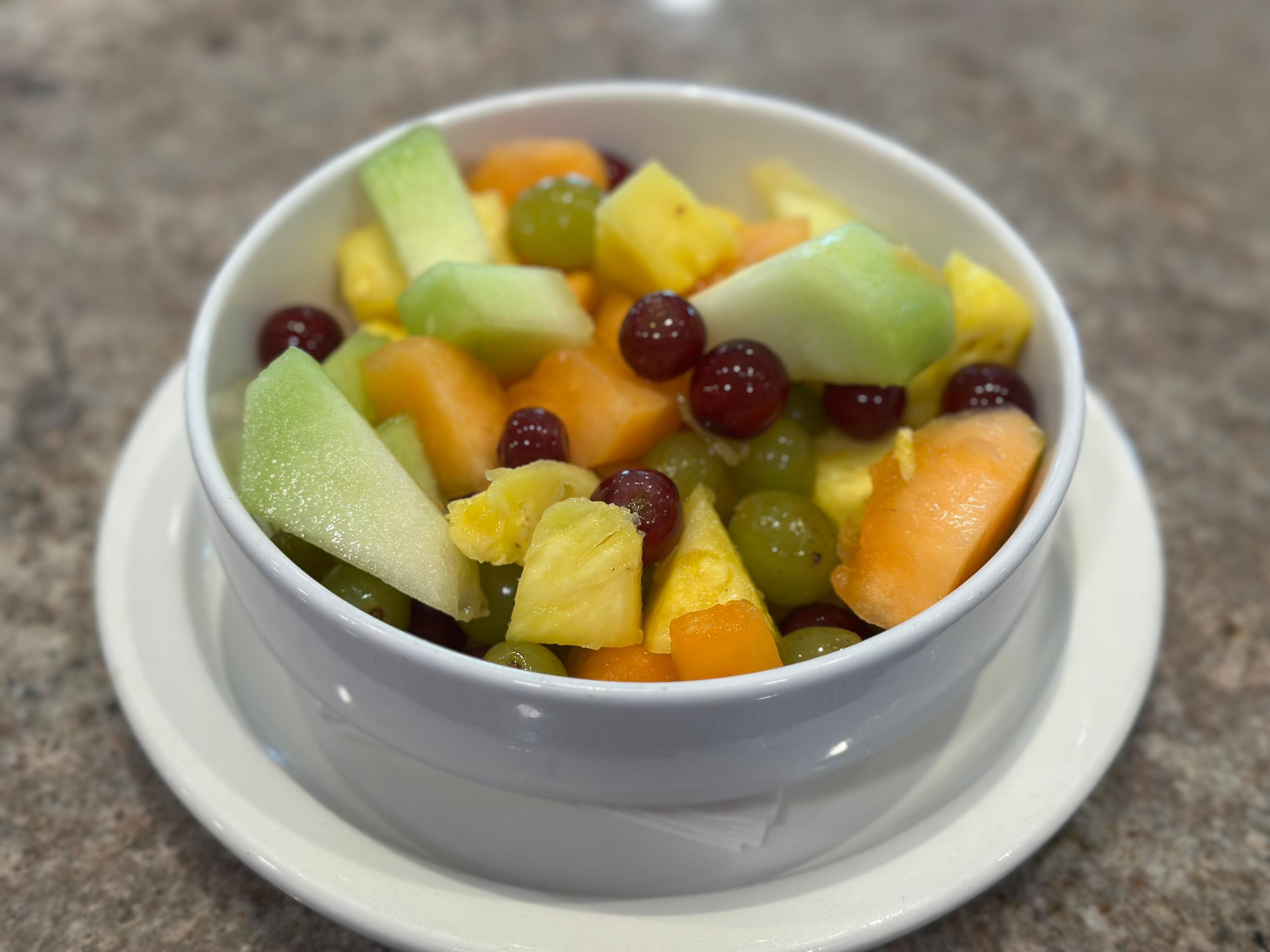 Fresh Sliced Fruit (Bowl).