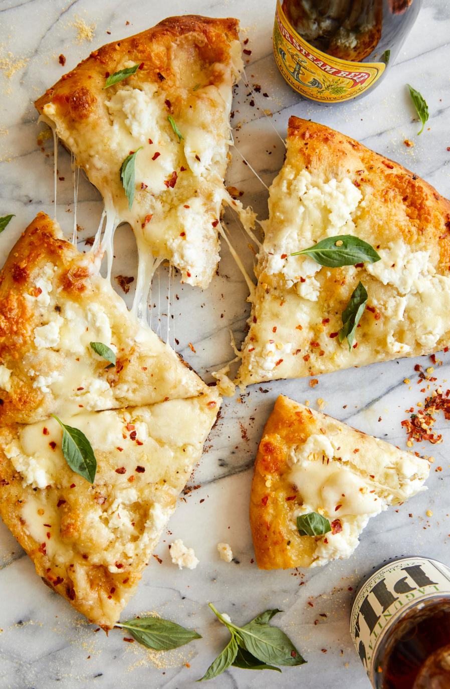 Bella Bianco Pie - Large.