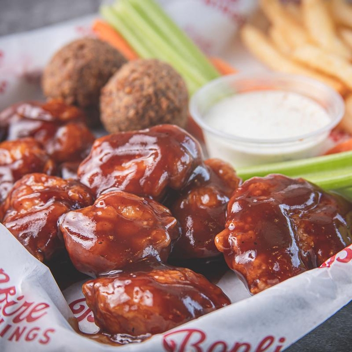 5 Wings (Boneless Only).