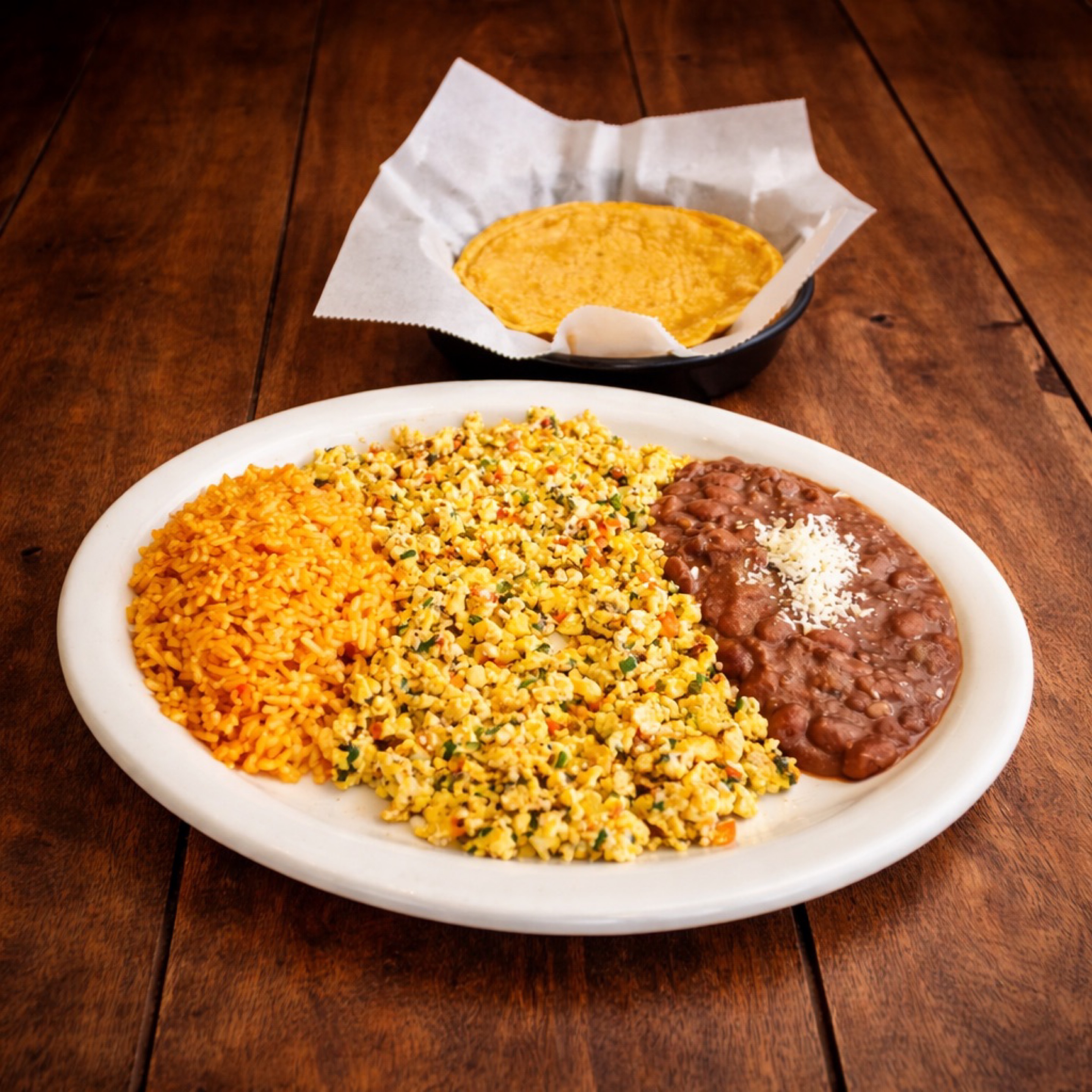 Huevos a la Mexicana.
