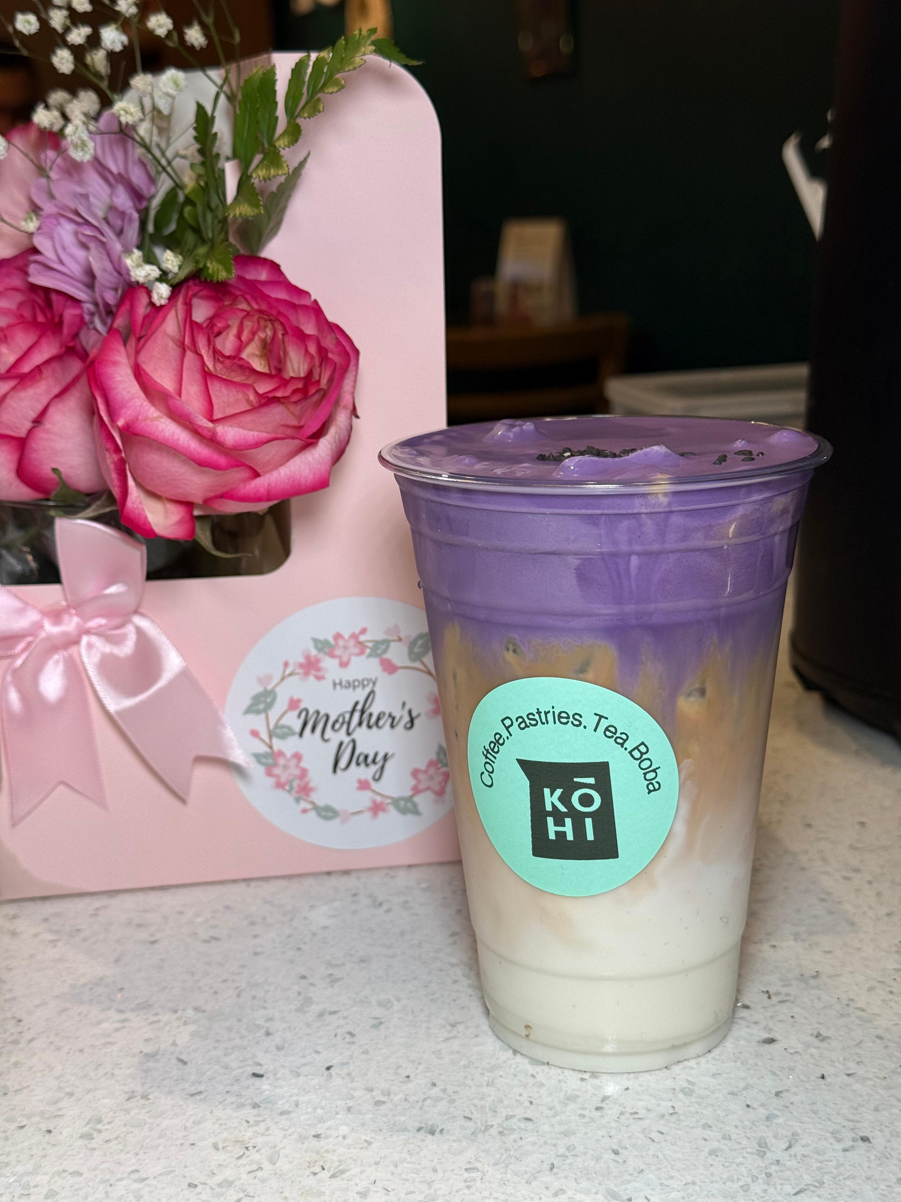 UBE LATTE.