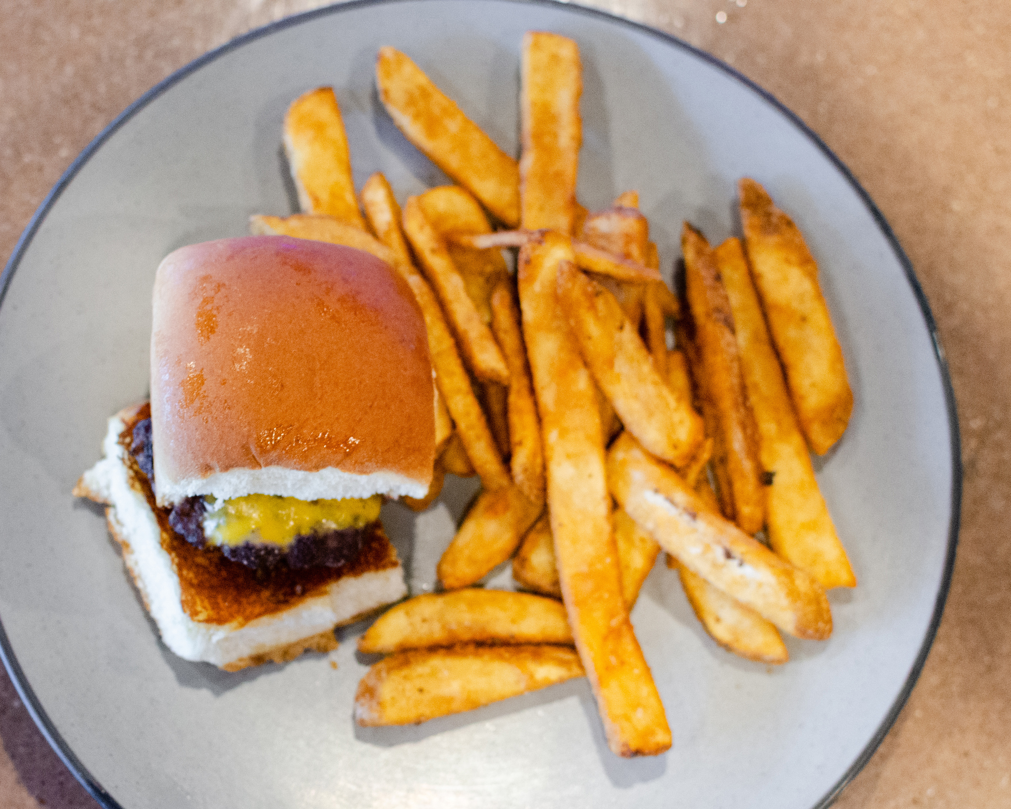 Kids Cheeseburger with Side.