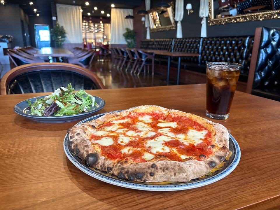 Lunch Pepperoni Pizza.