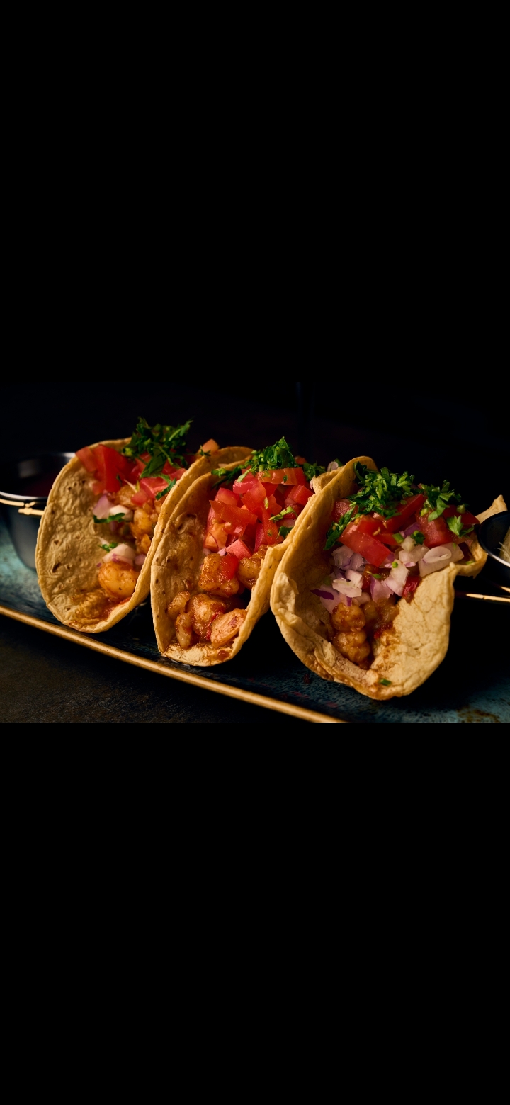 De Camarones (Shrimp) Taco.
