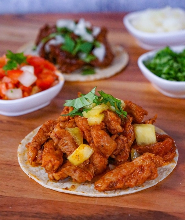 Single Tacos Del Pueblo.