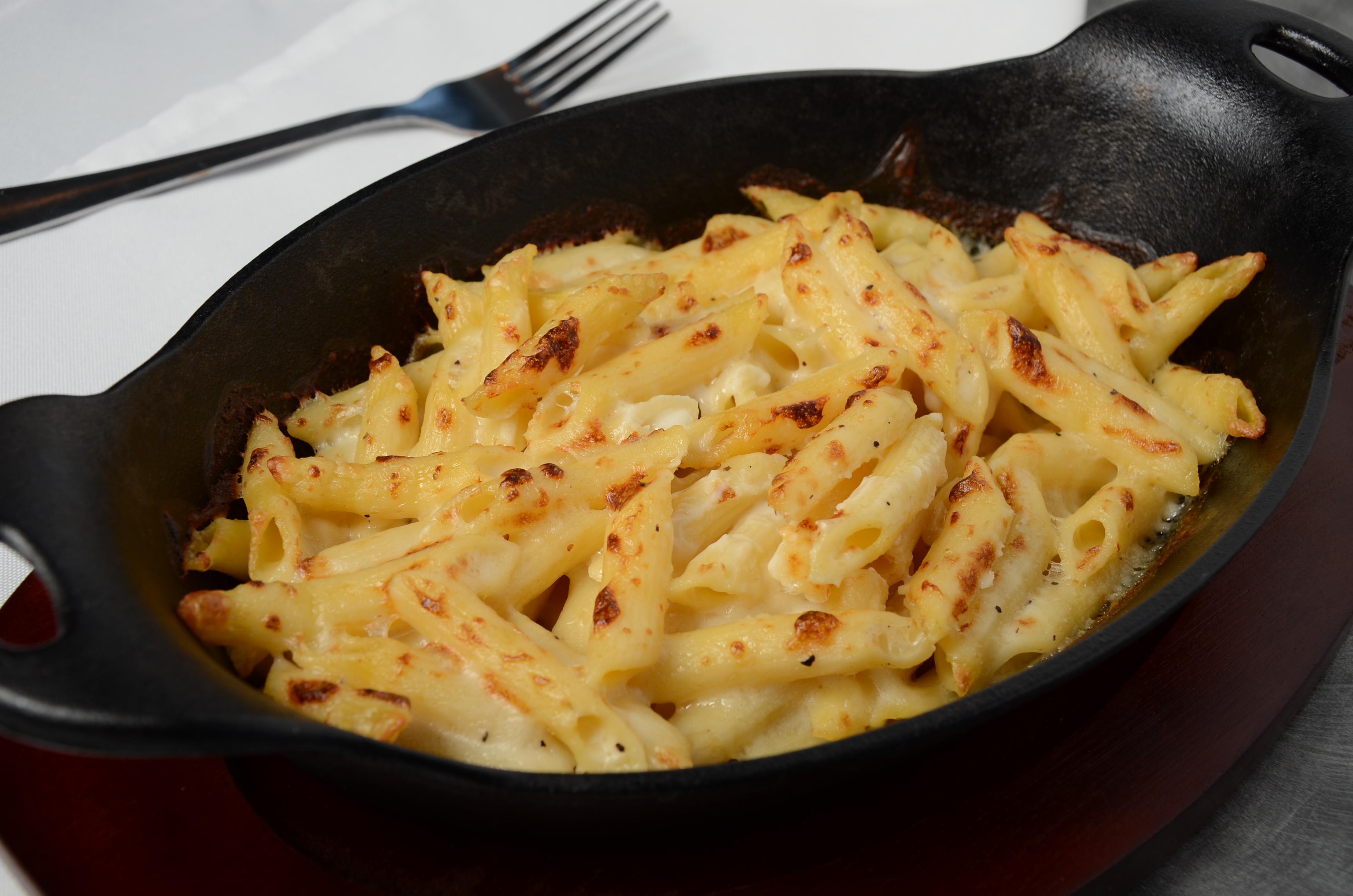Chicken Alfredo Pasta.