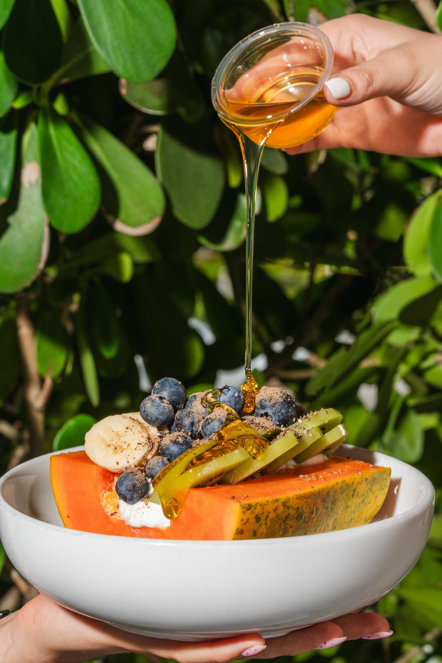 PAPAYA BOAT.