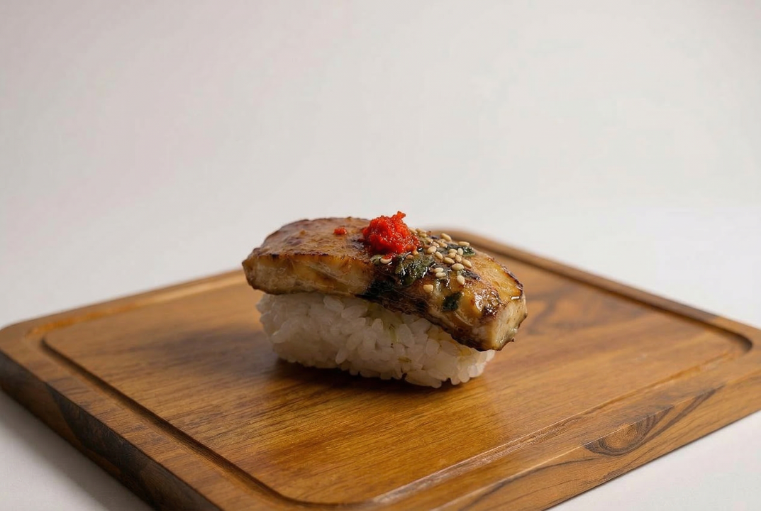 Special Nigiri Foie Gras.