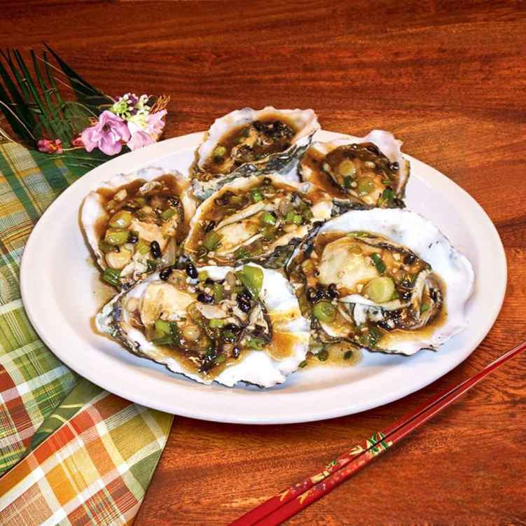 HS14. 豉汁蒸有殼生蠔/Steamed Fresh Oyster in Black Bean Sauce.