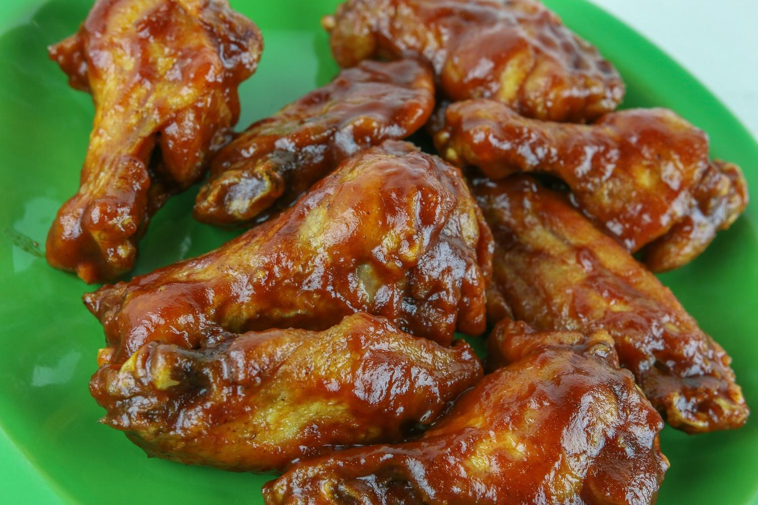(H) Chicken Wings.
