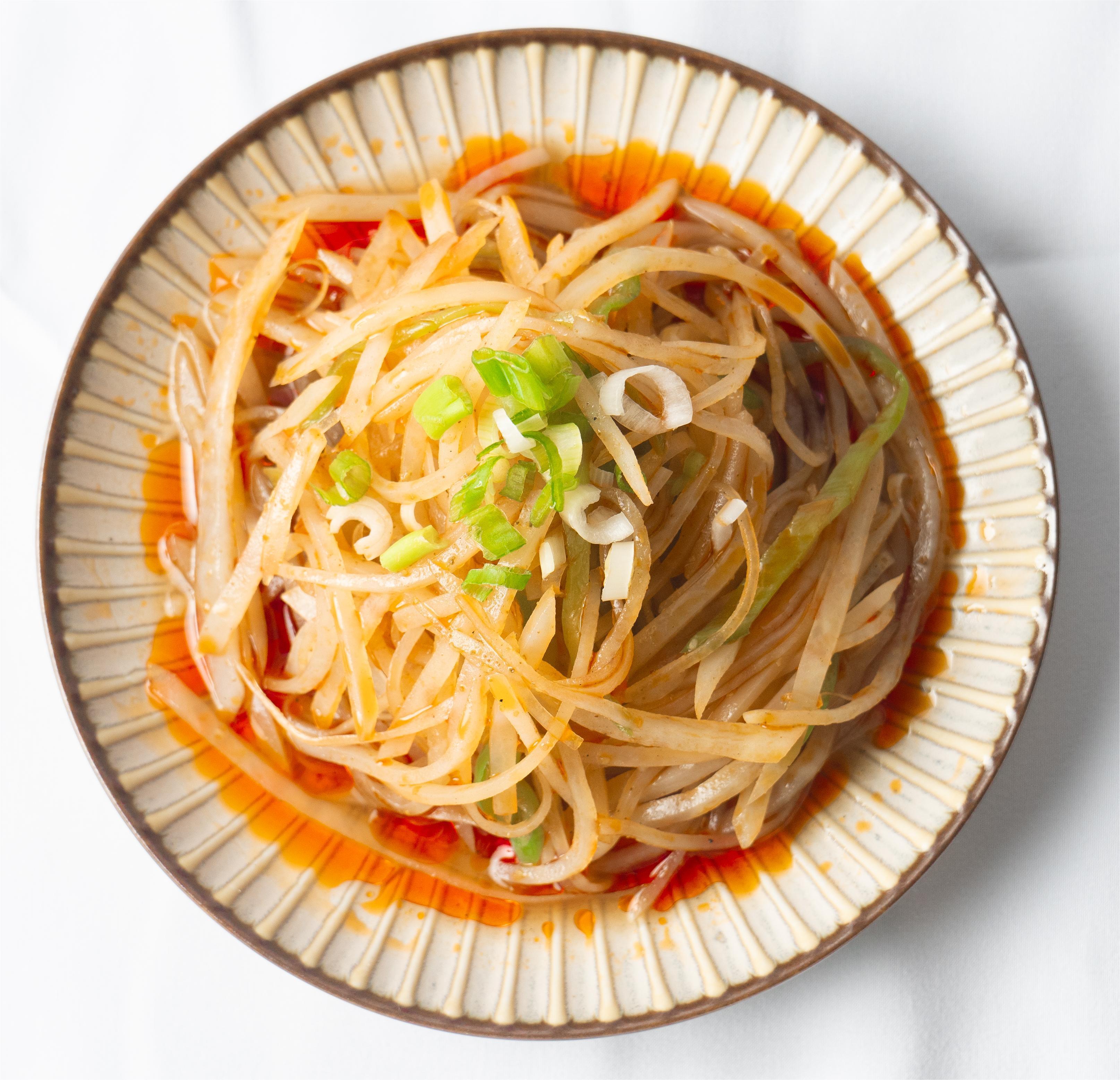 Shredded Potato Salad / 凉拌土豆丝.
