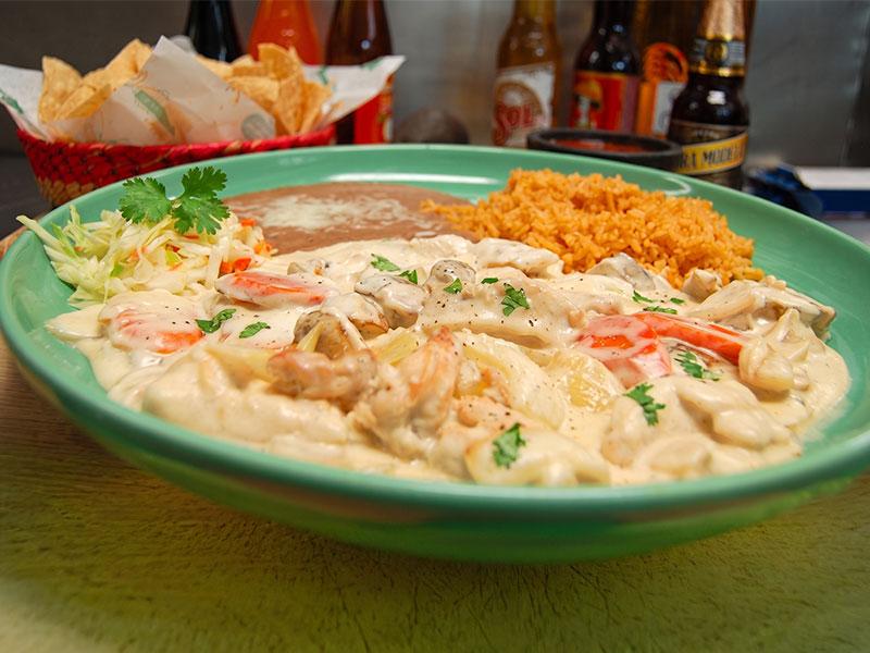 L/ Pollo a La Crema.
