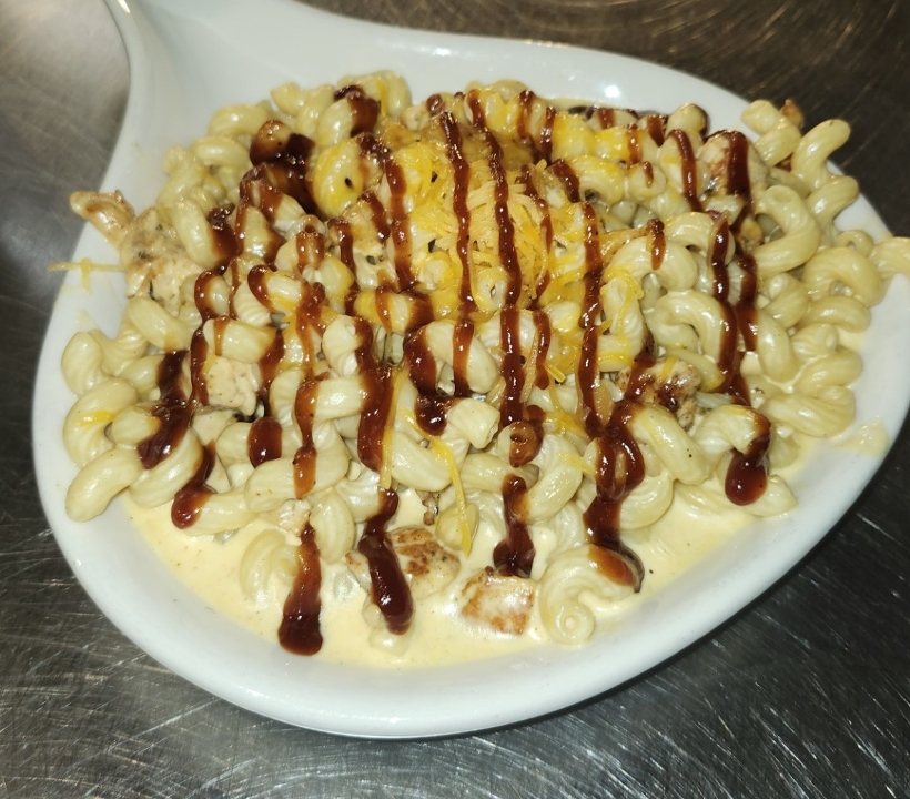 Chicken Mac n Cheese.