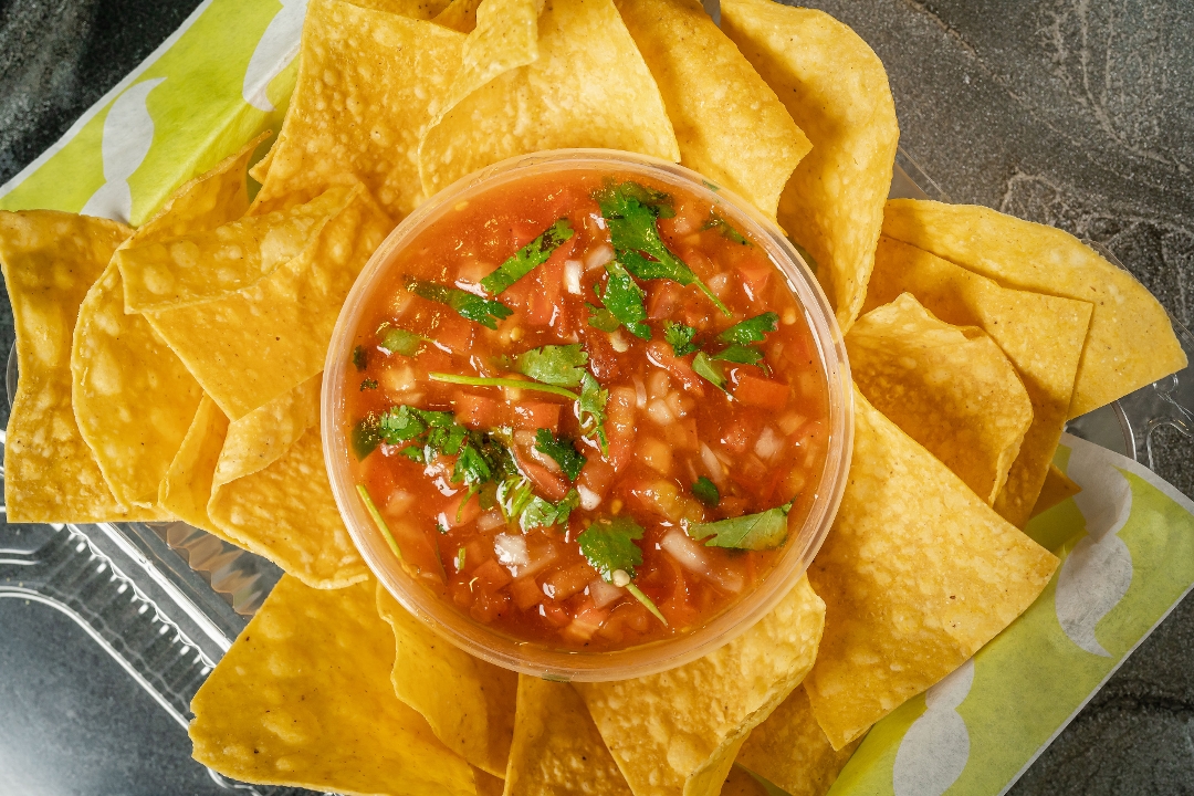 Chips & Salsa 8oz.