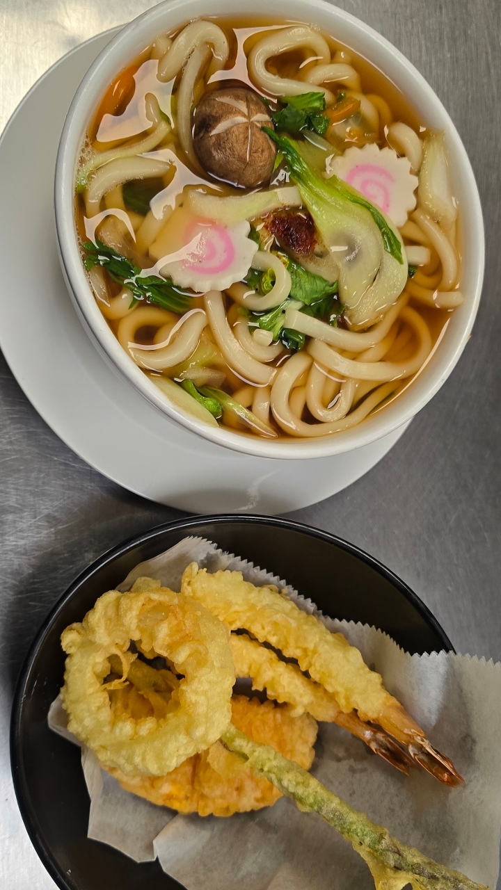 L Tempura Udon Soup.