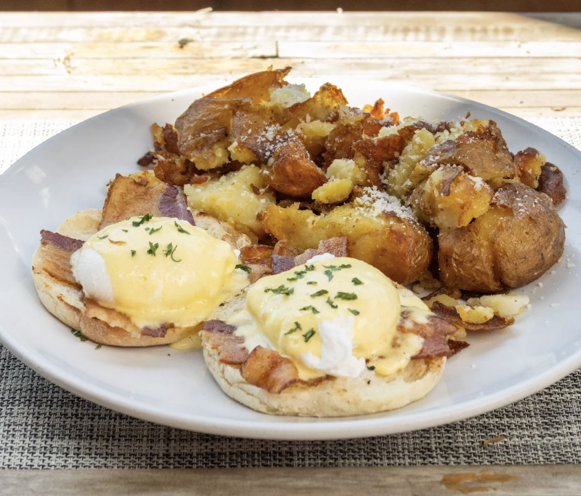 Bacon Benedict.