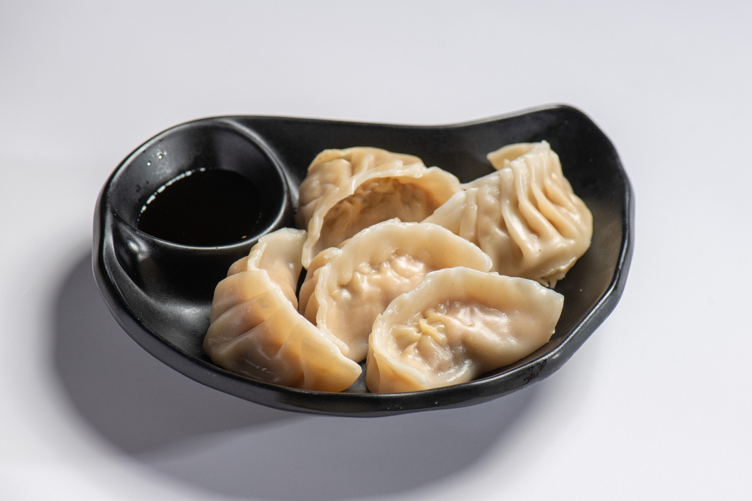 A-10 Chicken Dumpling (鸡肉玉米饺子).