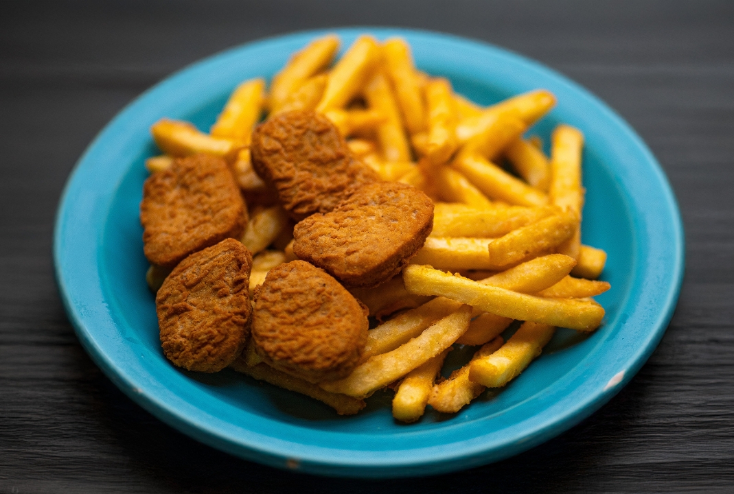 Kids Chicken Nuggets.