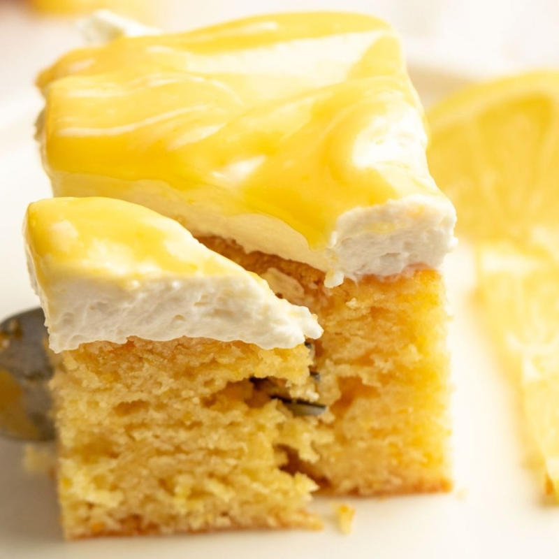Limoncello Mascarpone Cake.