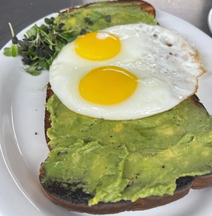 Avocado Toast (Vegan).