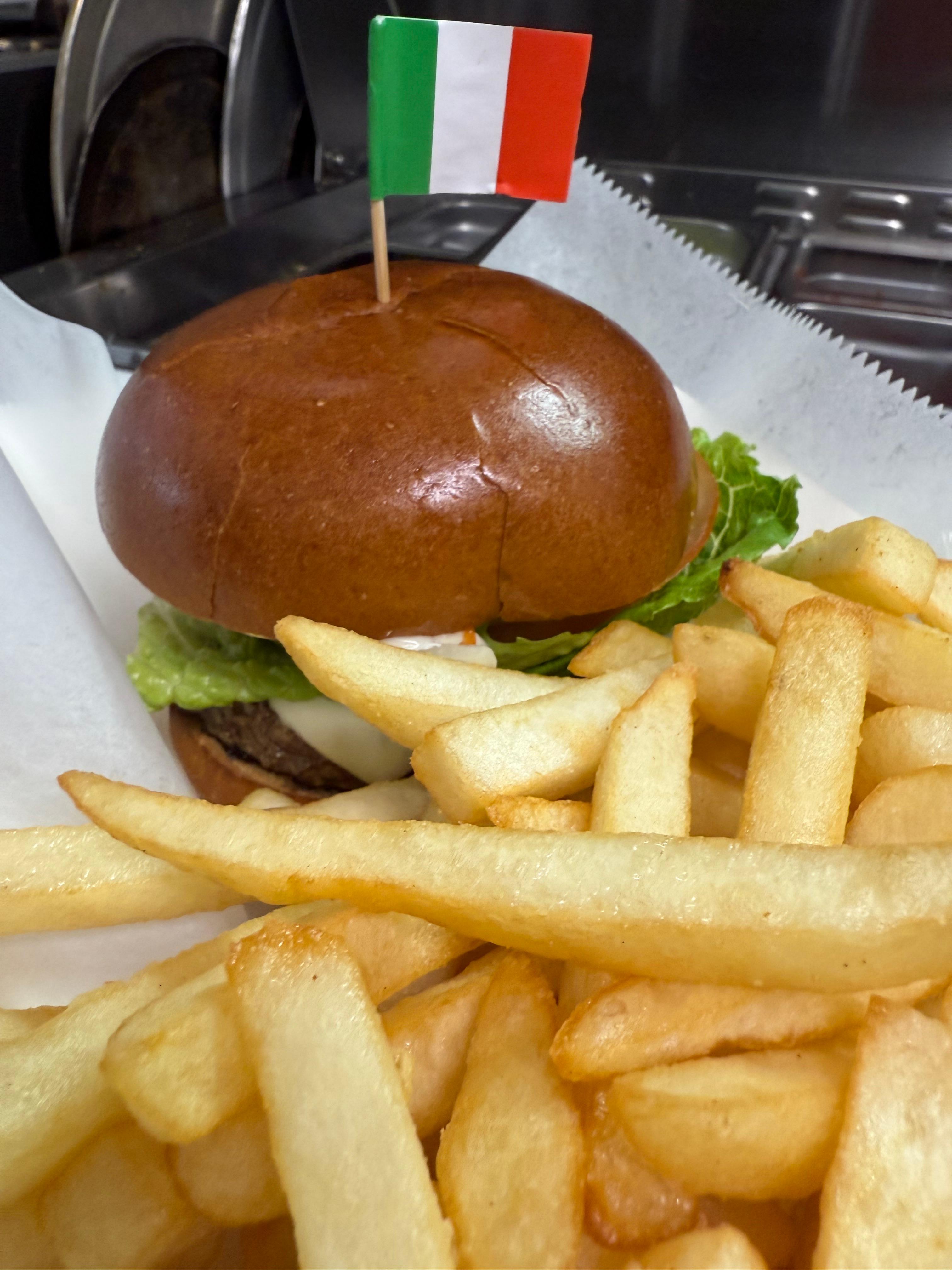 American Cheeseburger.