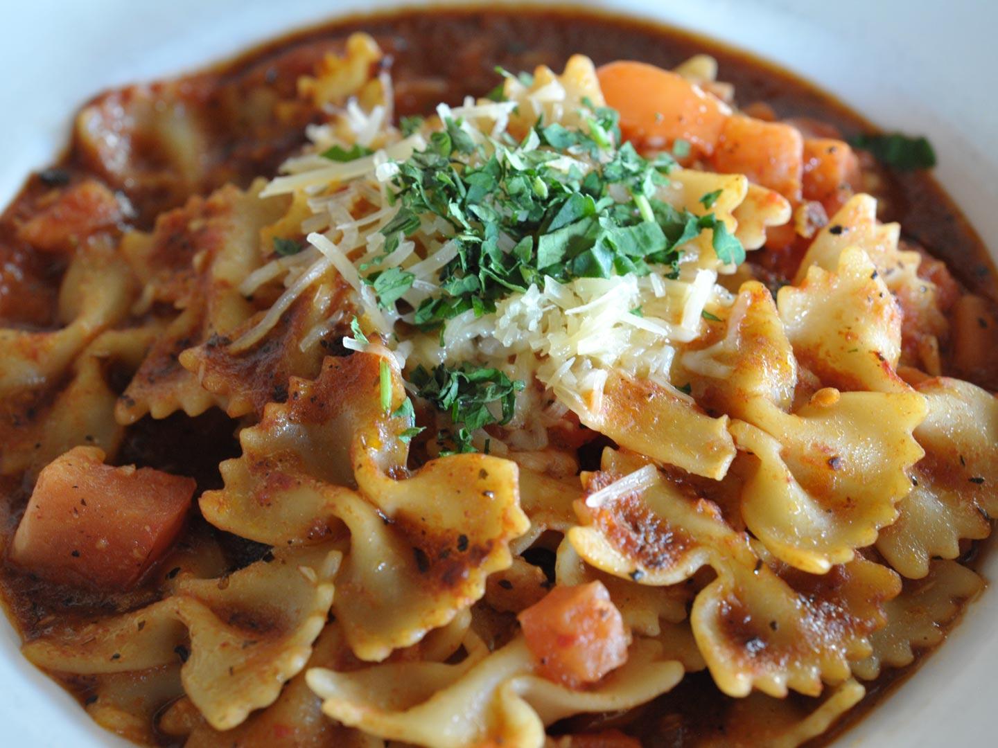 Lunch Pasta Pomodoro.