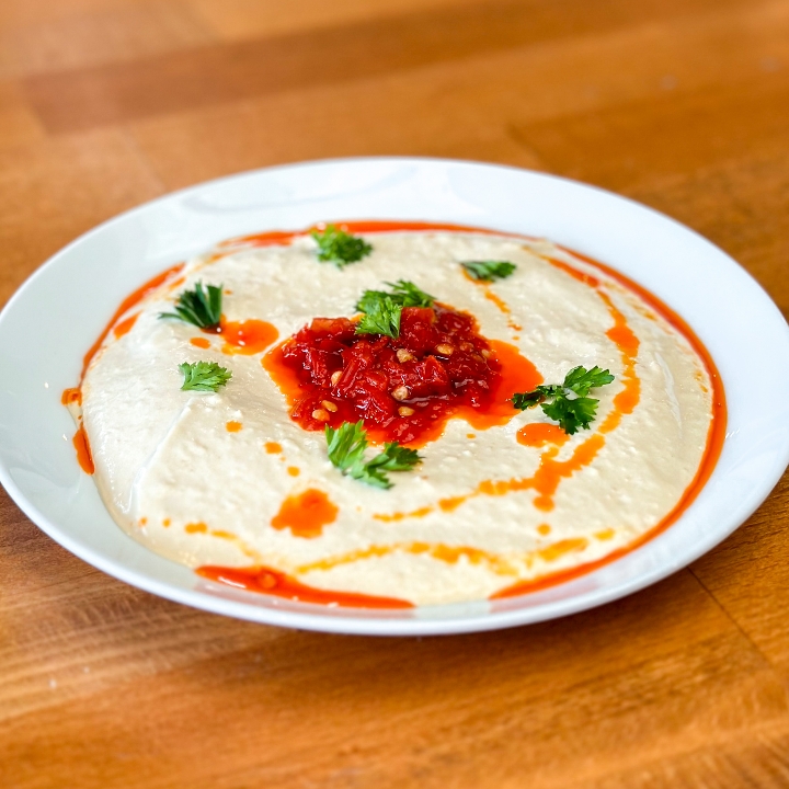REGULAR HUMMUS (feeds 1-2).