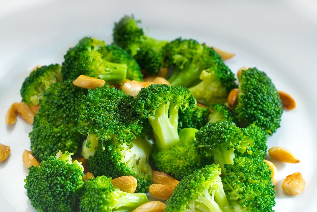 Broccoli in Fresh Garlic Entree.