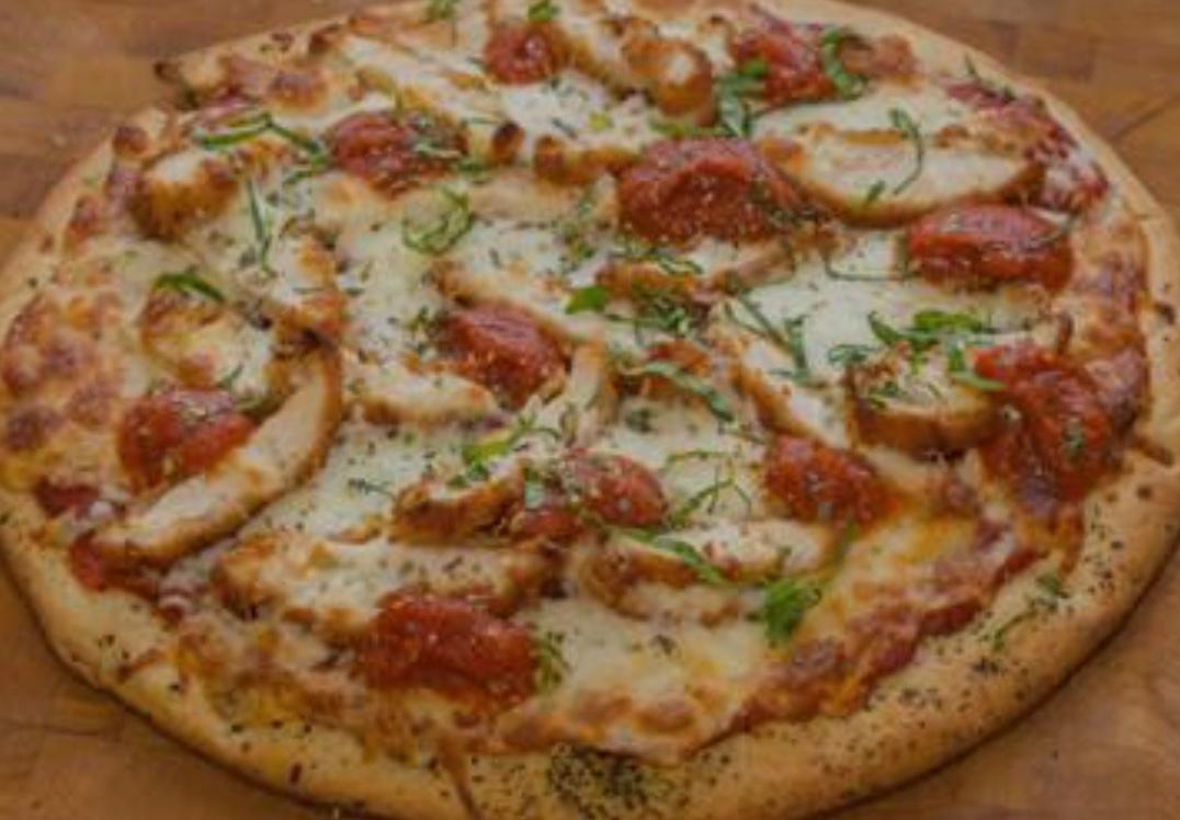 SM CHICKEN PARM PIZZA.