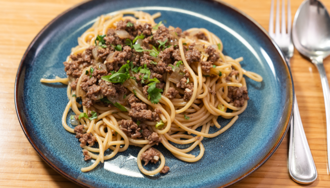 Spaghetti with Beef (Egg).