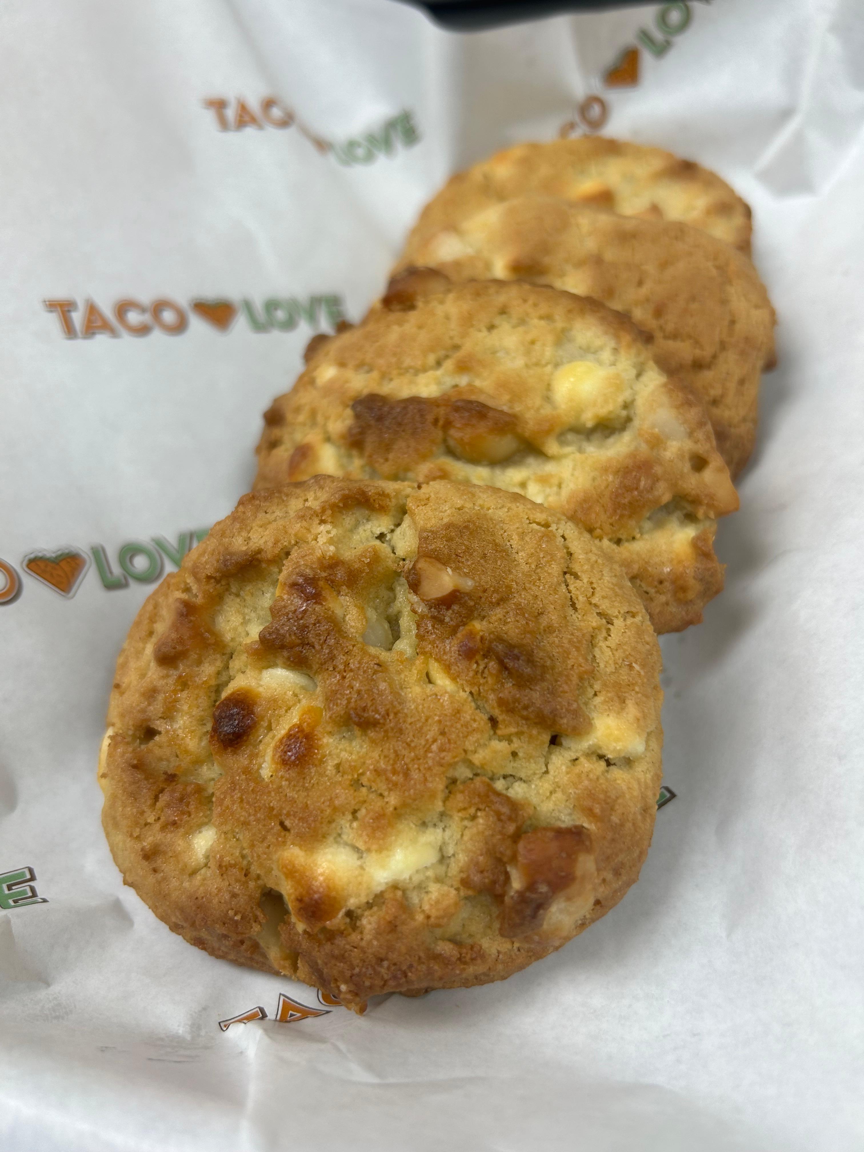Macadamia Nut Chocolate Chip Cookie.
