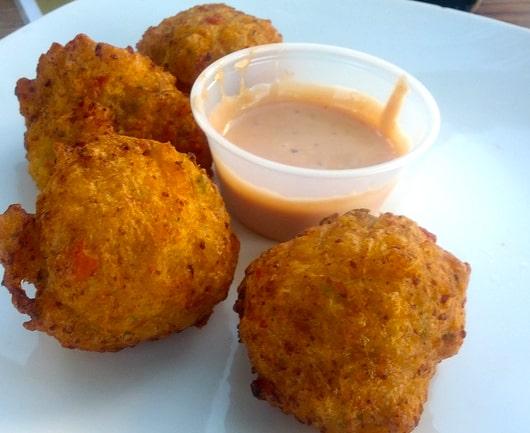 Saltfish Fritters (3ct).