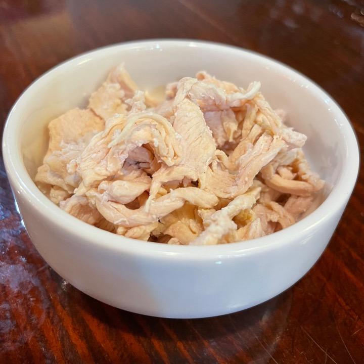 SIDE Steamed Chicken.