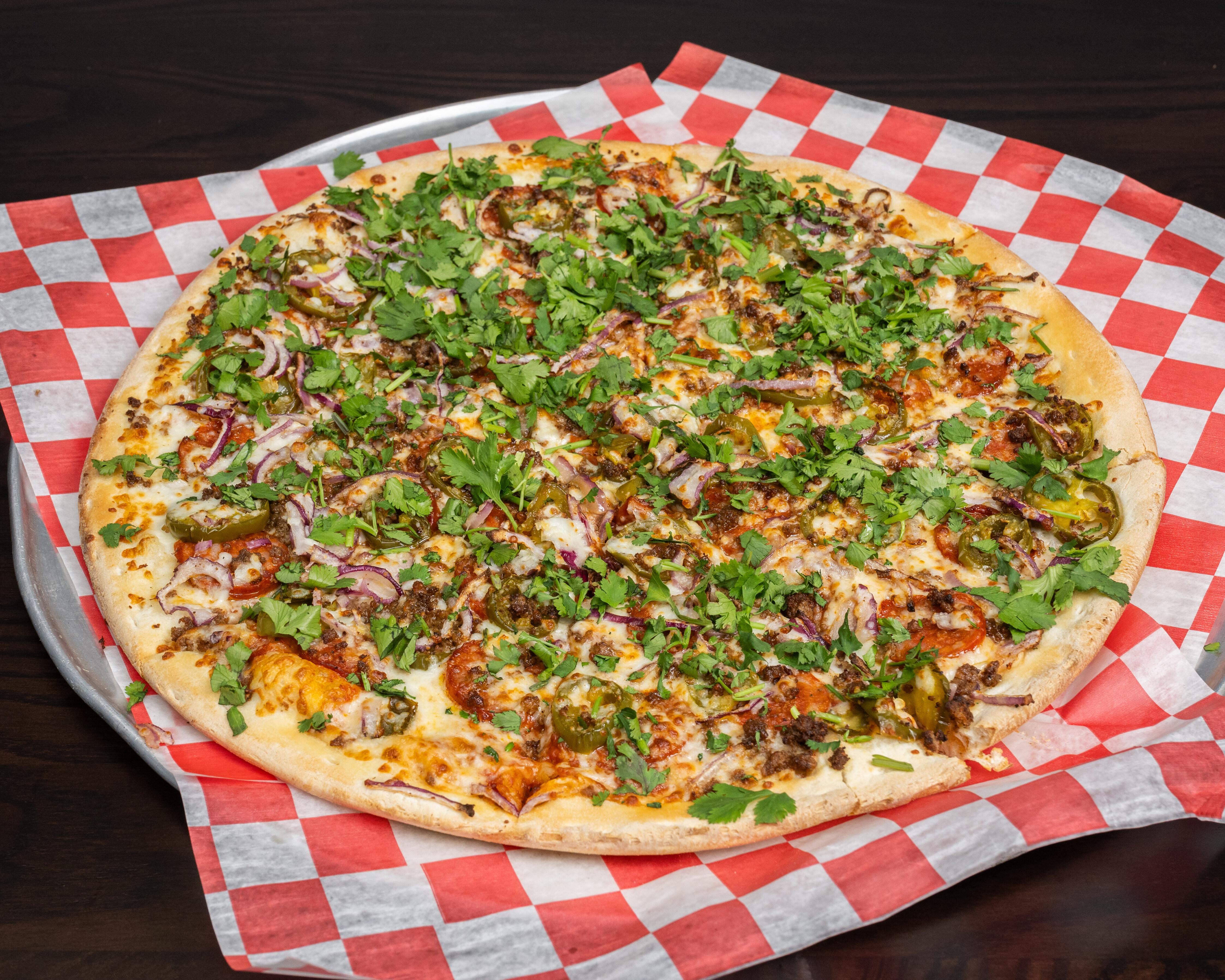 Large 16" Garlex Mexicana Pizza.