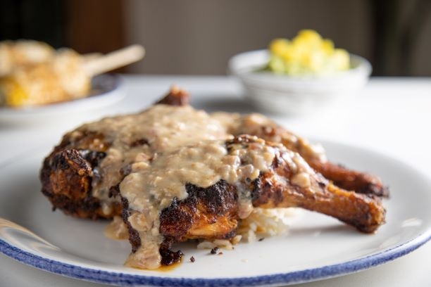 *Dinner Pollo a las Brasas.