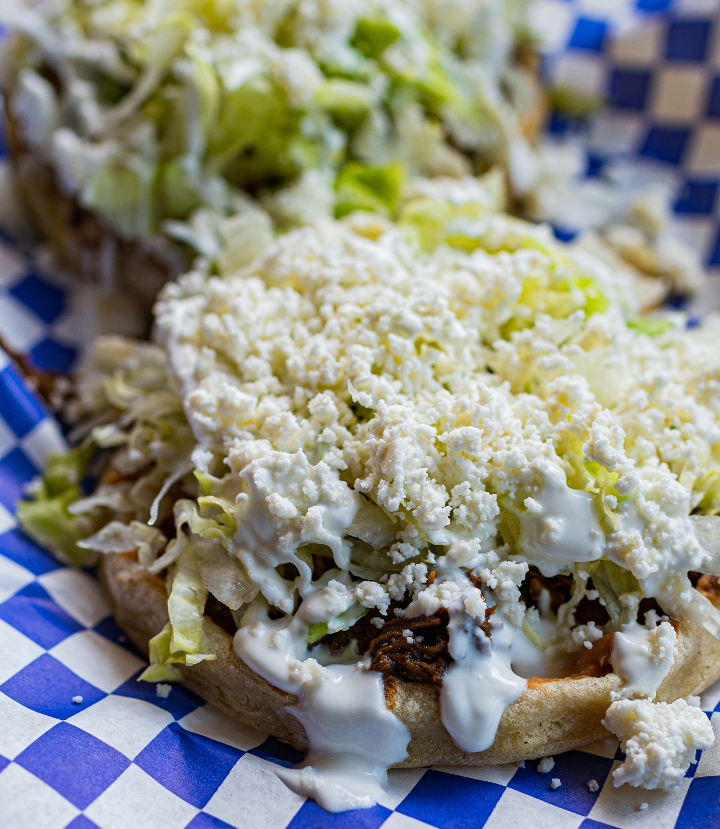 Sopes.
