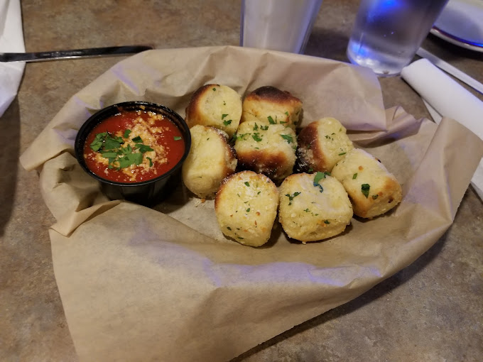 Garlic Knots.