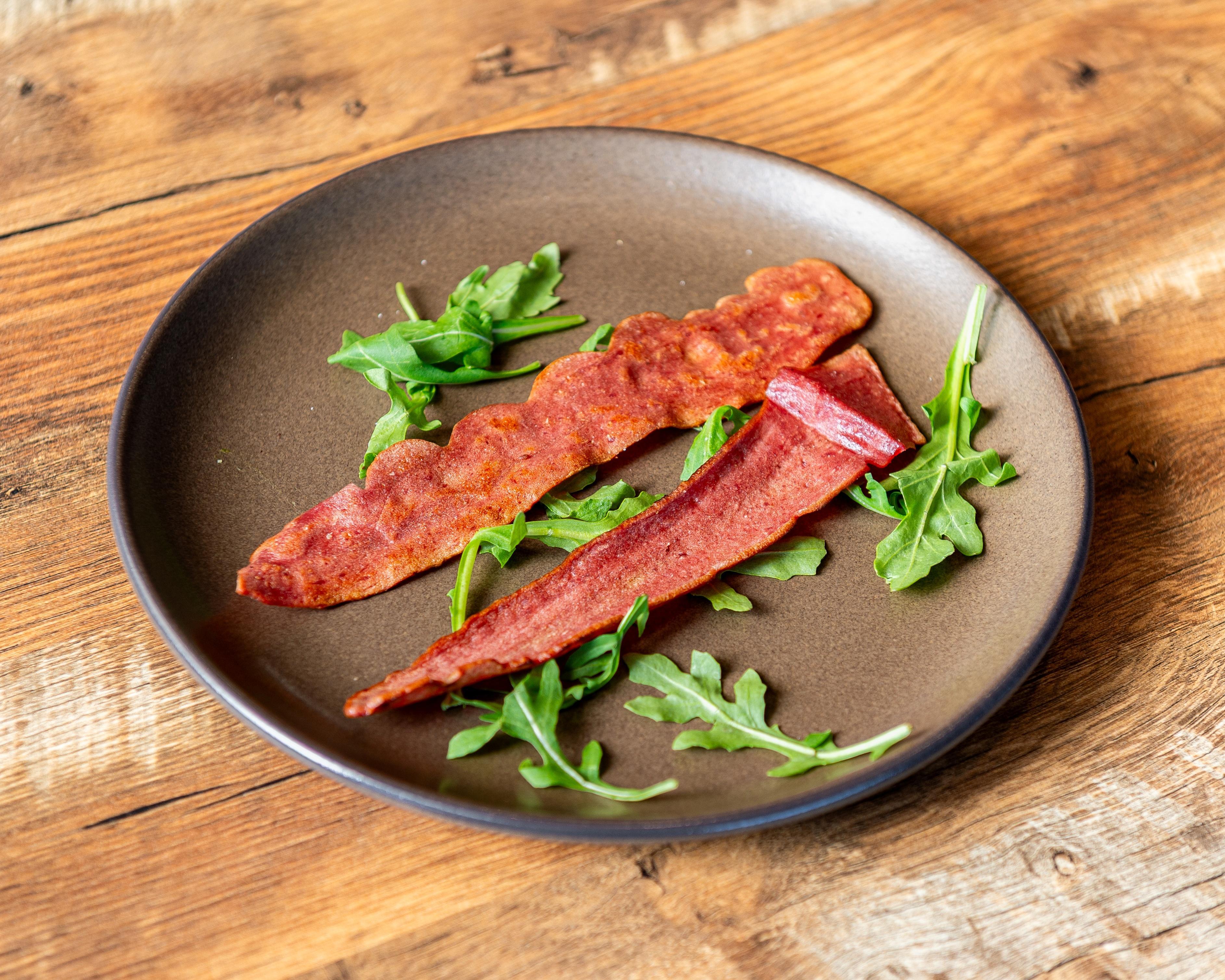 2 slices of bacon.
