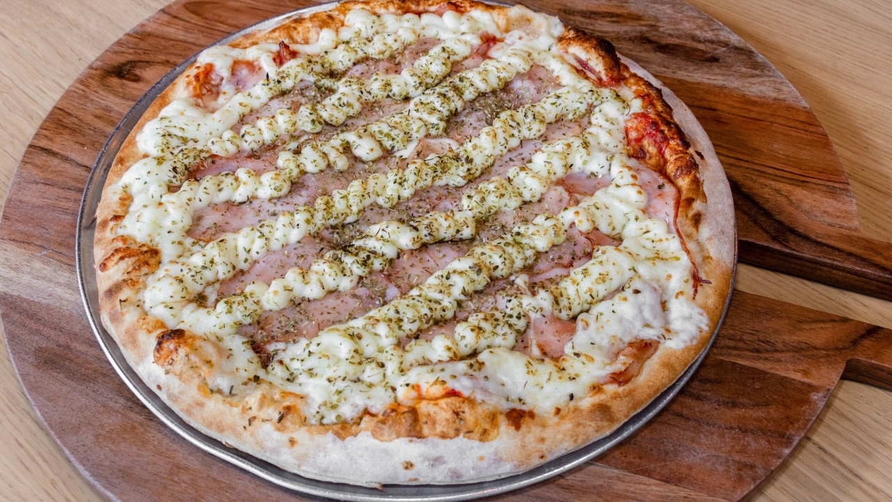 Canadian Bacon Catupiry Pizza.